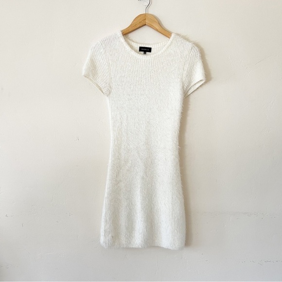 Majorelle Daisy Dress - Picture 3 of 7